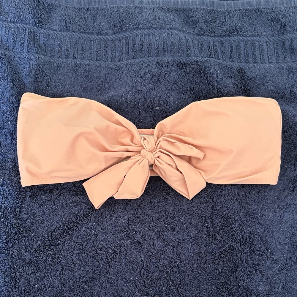 SHEIN Coral Knot Bikini Top